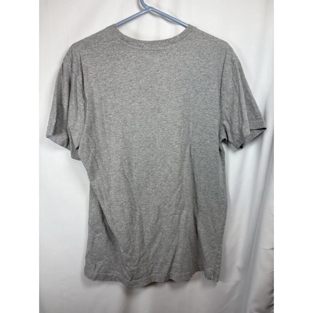 Lot Of 2 Disney Shirts, Size Large, Mickey Gray And WDW Compass Blue - Picture 3 of 9